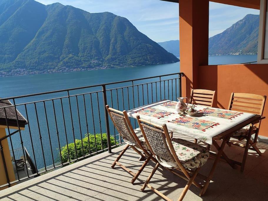 Vista Lago Panoramica Colonno エクステリア 写真