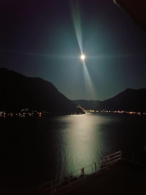 Vista Lago Panoramica Colonno エクステリア 写真